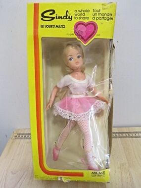 Vintage 1978 Marx Toys "Sindy: A Whole World to Share" Ballerina Doll